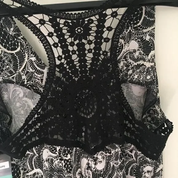 Gabby Skye Dress NWT - Picture 3 of 4